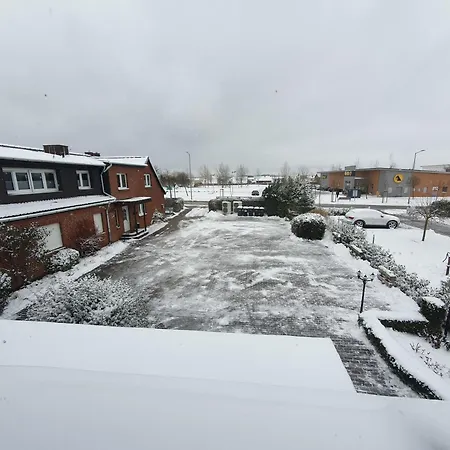 Neumühler Hof- Stilvolle Lisa, Kostenfreie Parkplätze Und Netflix * Schwerin (Mecklenburg-Vorpommern)